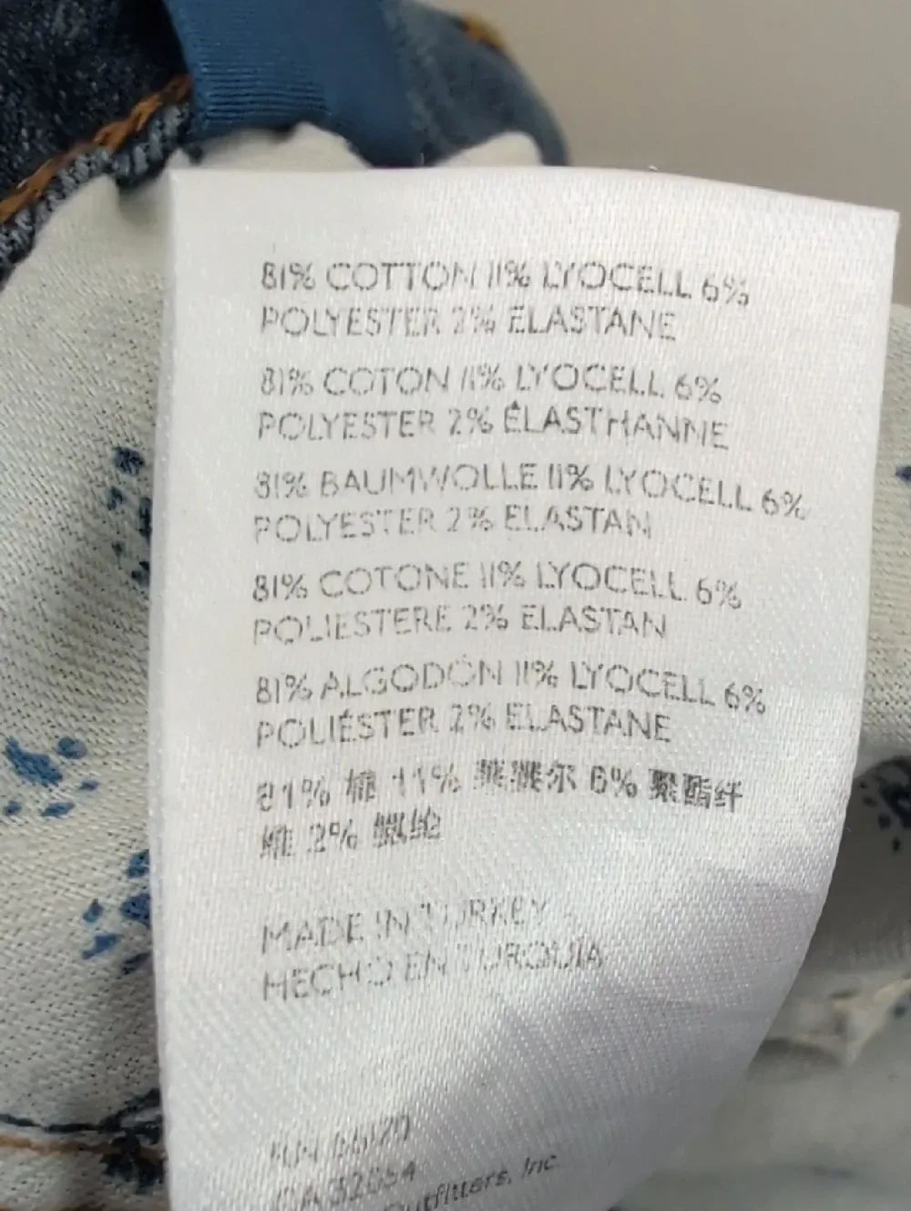 Pilcro Classic High-Rise Women's Blue Denim Flare Jeans Size 30 - Picture 12 of 13